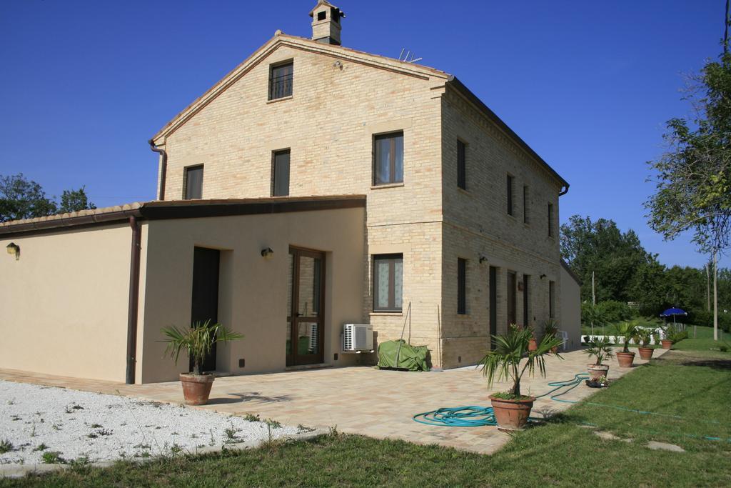 Hotel Agriturismo Fara à Montegiorgio Extérieur photo