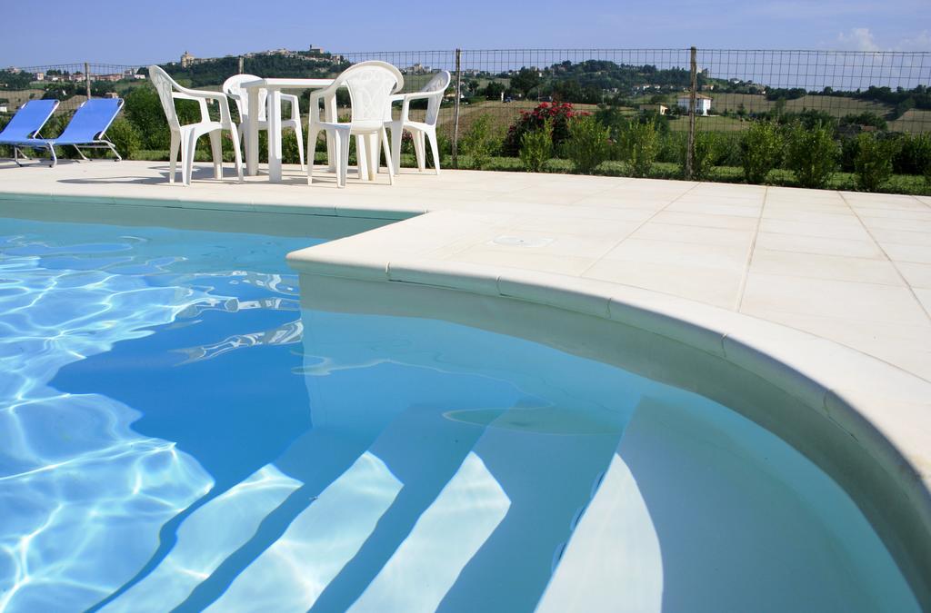 Hotel Agriturismo Fara à Montegiorgio Chambre photo